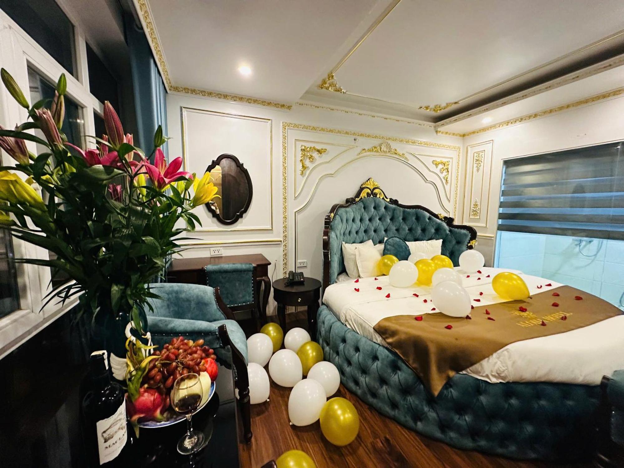 Aloha Hotel Hanoi Bagian luar foto