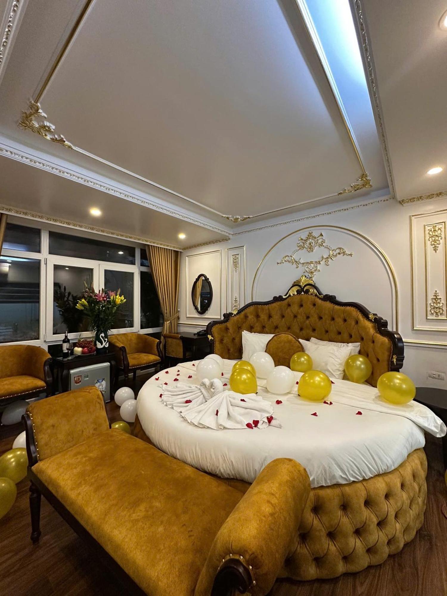 Aloha Hotel Hanoi Bagian luar foto