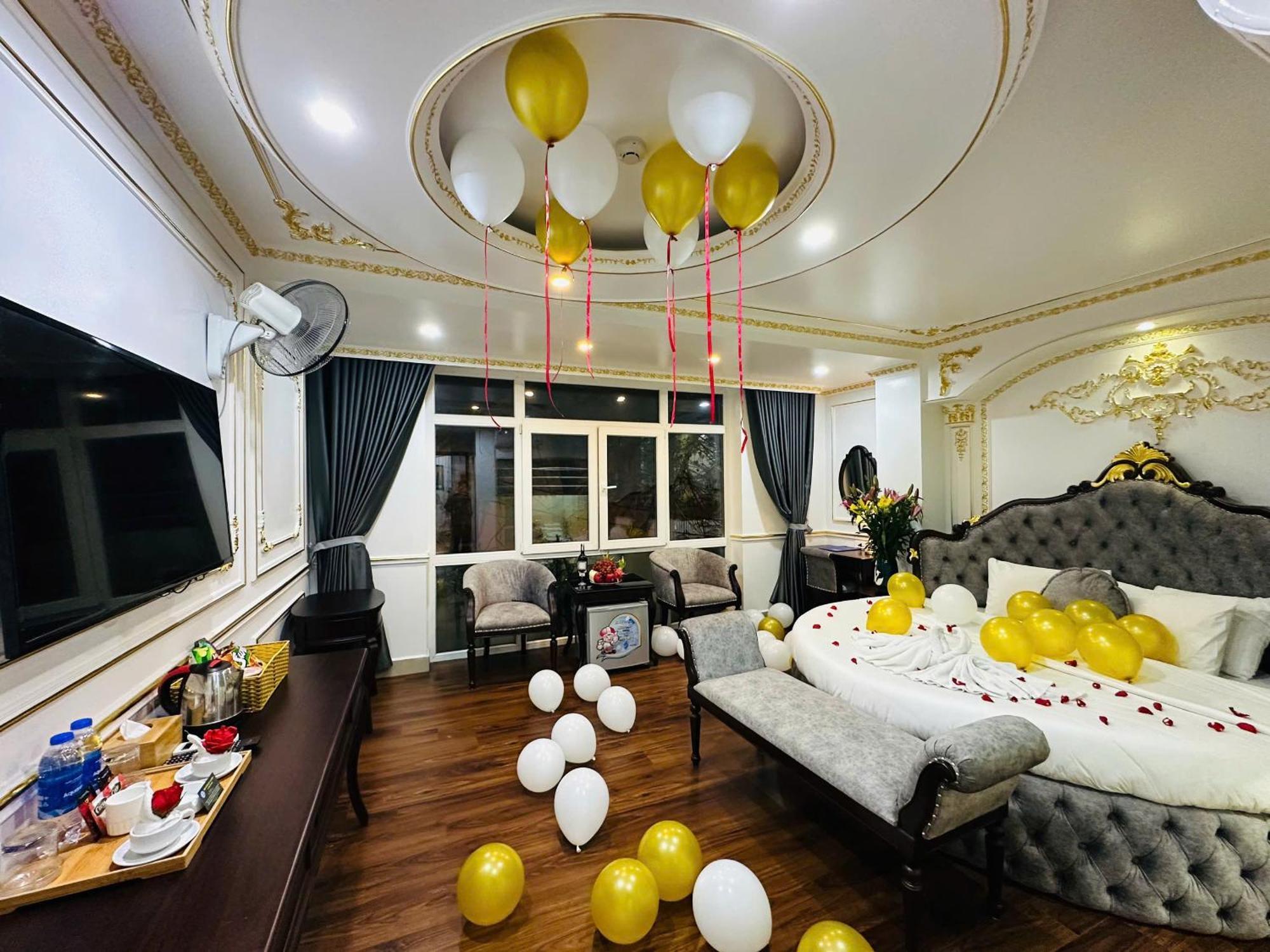 Aloha Hotel Hanoi Bagian luar foto