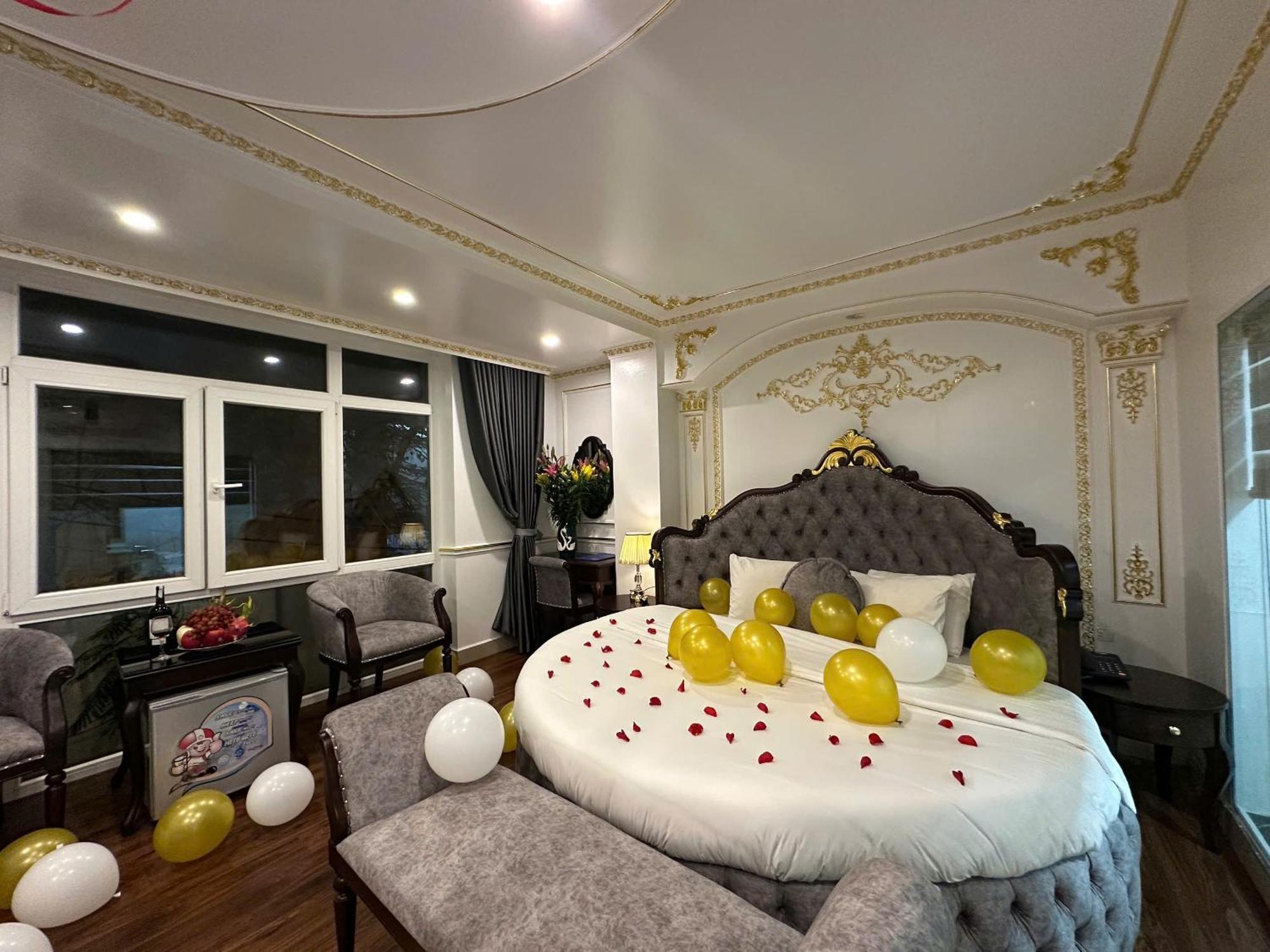 Aloha Hotel Hanoi Bagian luar foto