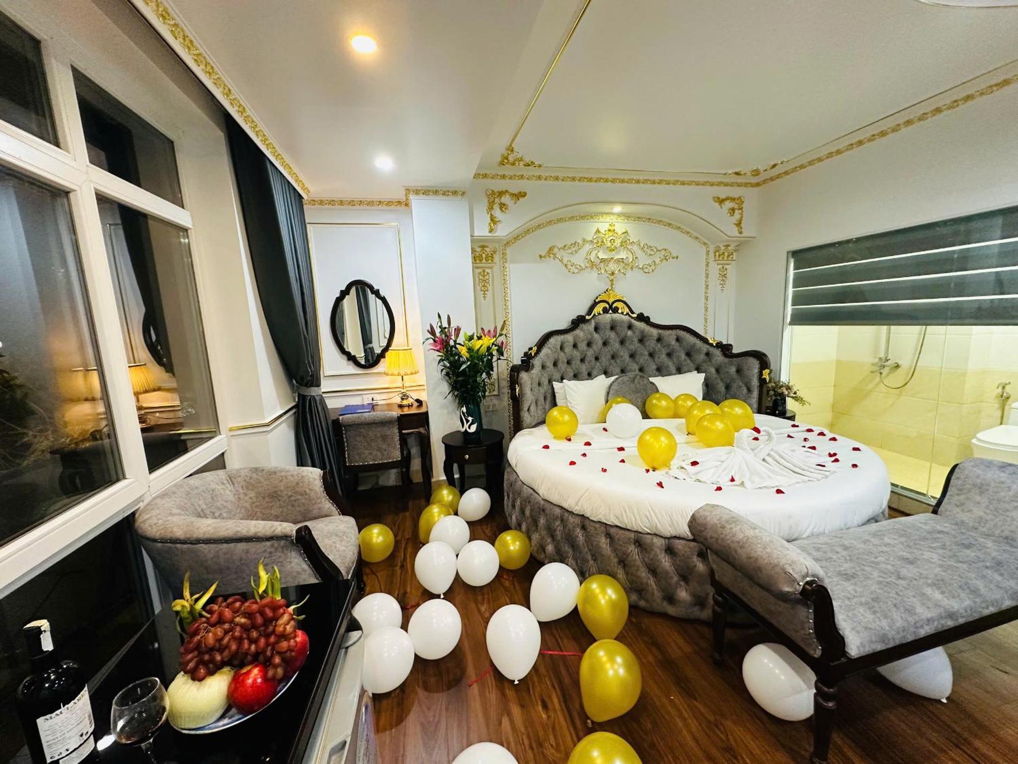 Aloha Hotel Hanoi Bagian luar foto